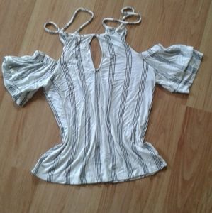 American Eagle Soft & Sexy Cold Shoulder Top